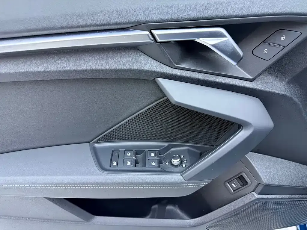 Audi A3 — фото 10