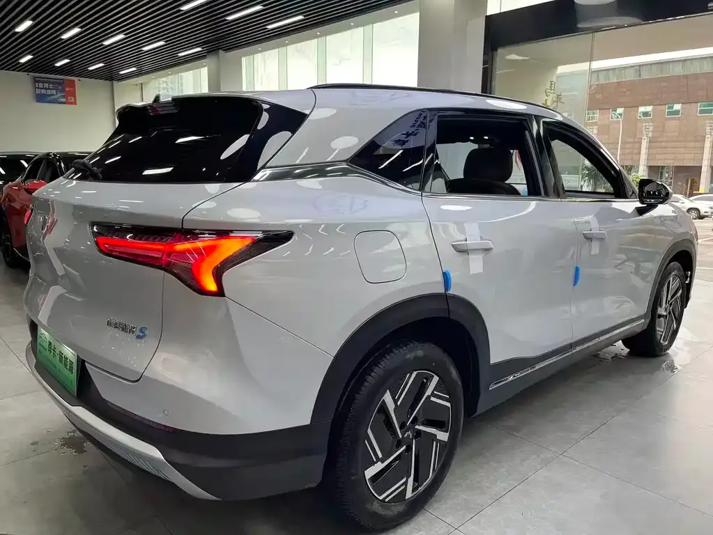 Wuling Xingguang S — фото 4