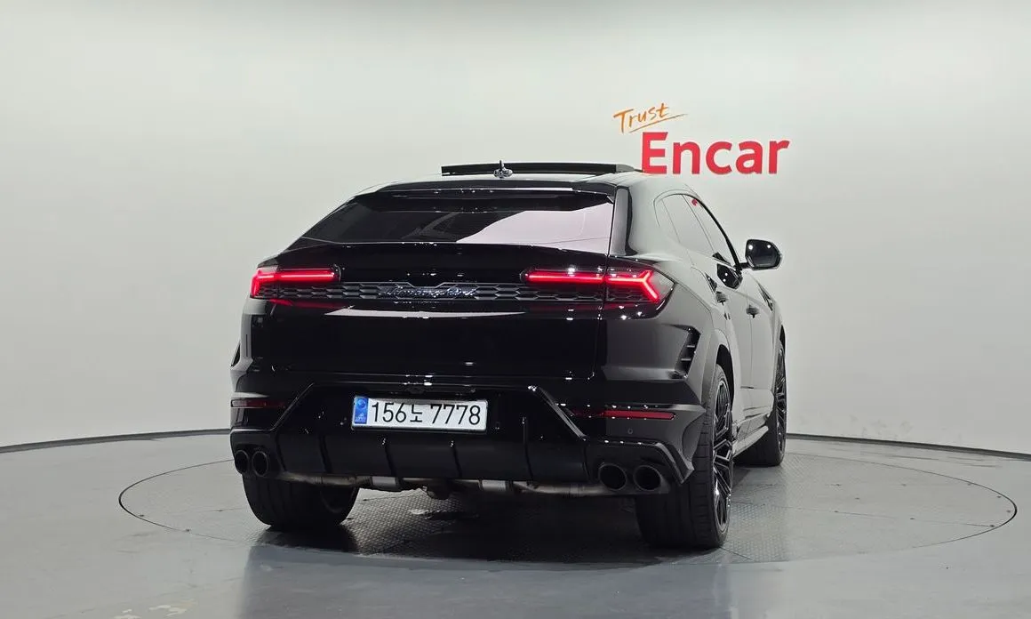 Lamborghini Urus — фото 5