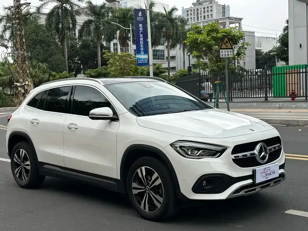 Mercedes-Benz GLA — фото 4