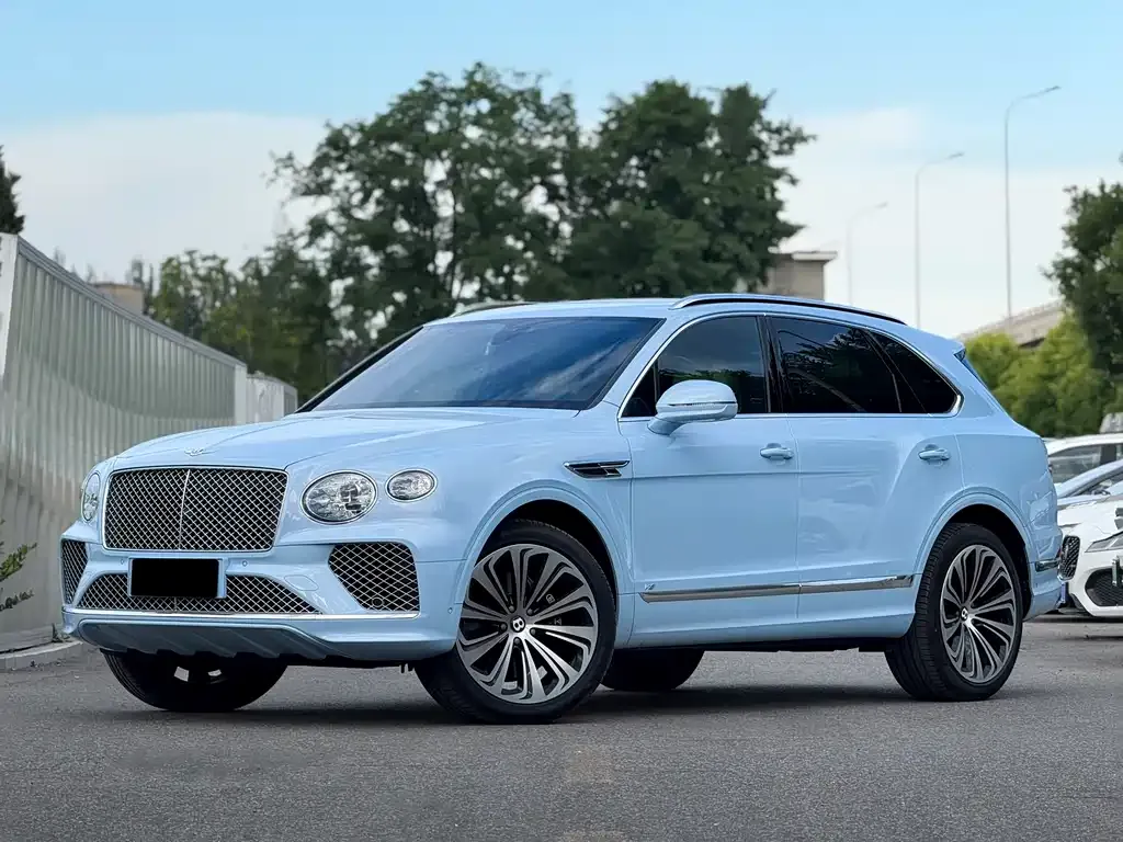 Bentley Bentayga — фото 1