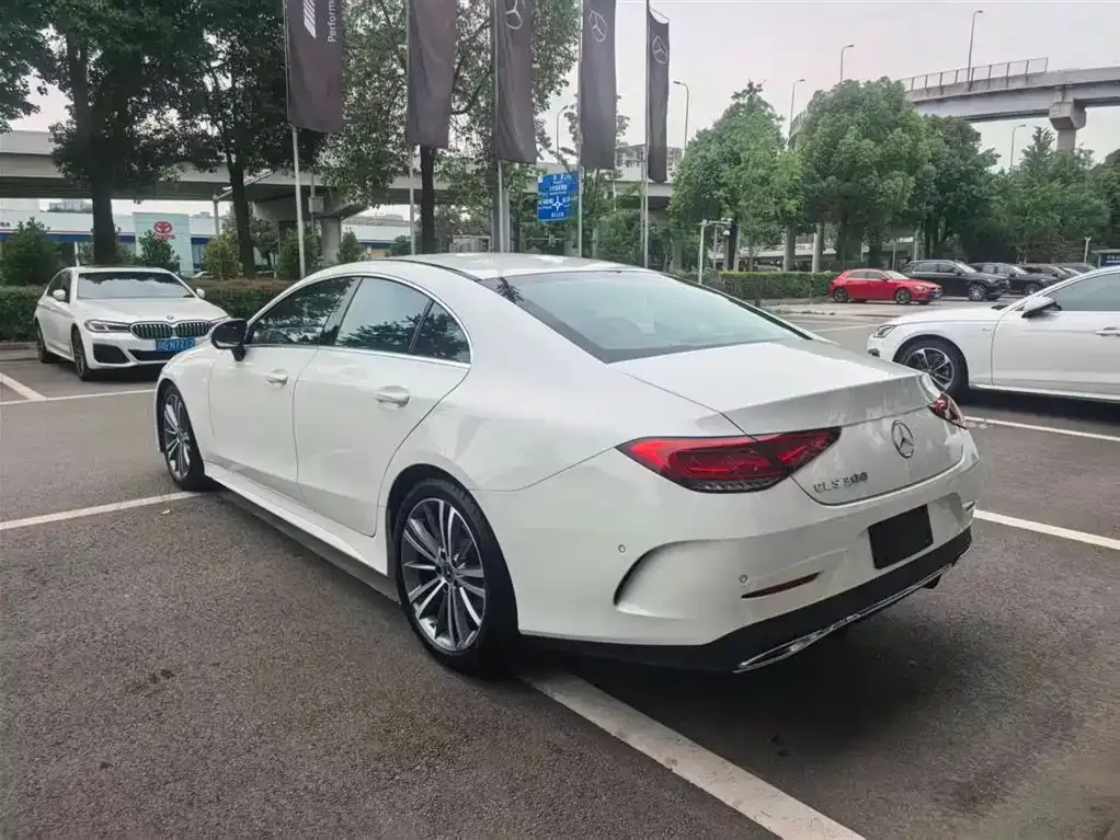Mercedes-Benz CLS — фото 10