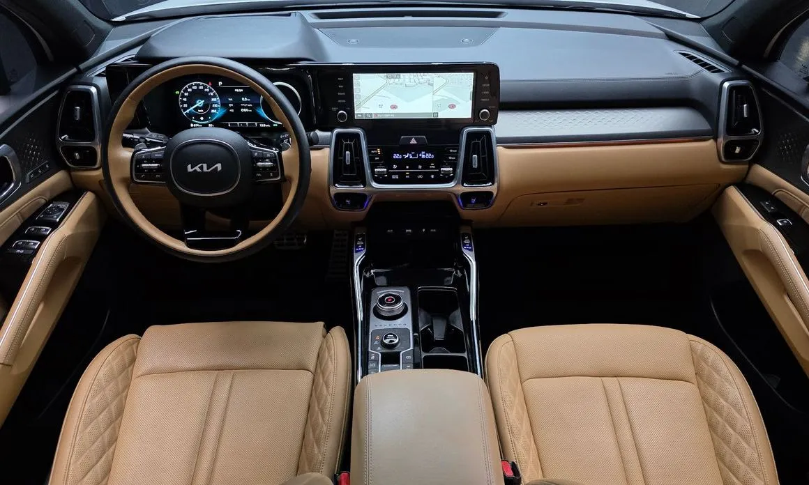 Kia Sorento — фото 10