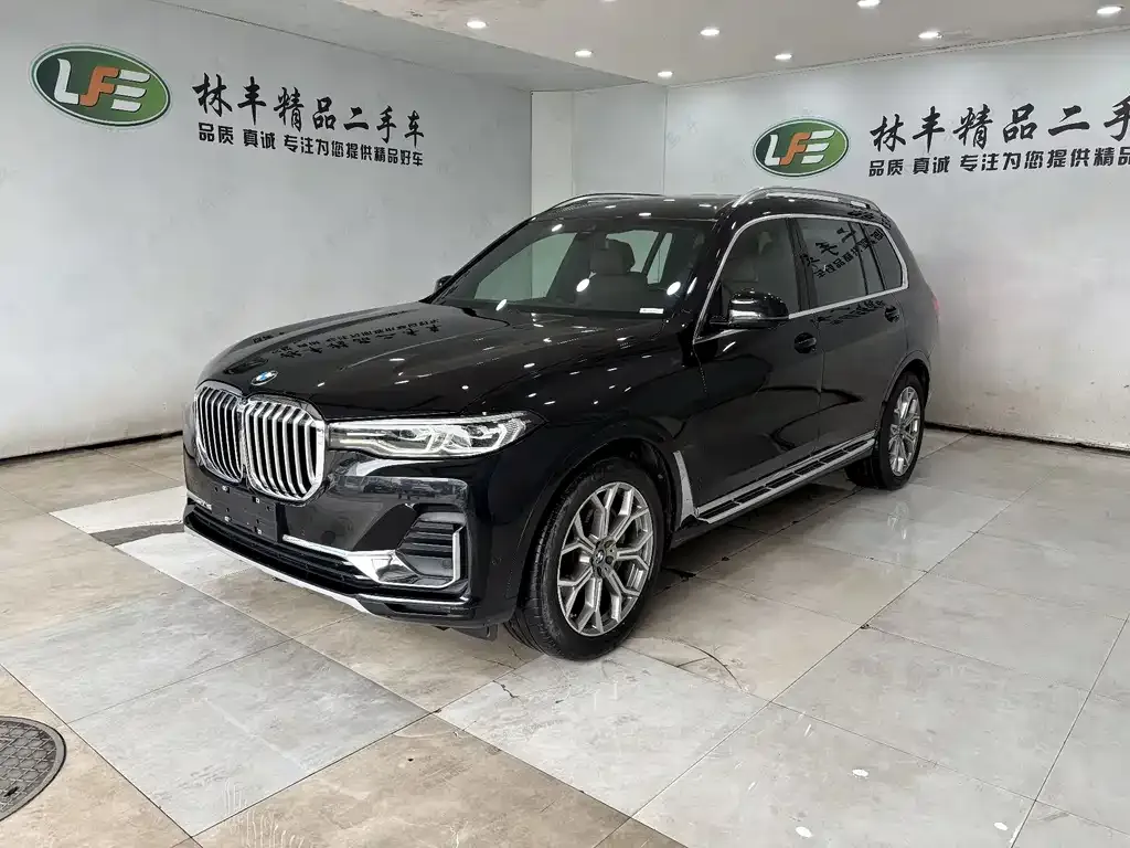 BMW X7 — фото 1
