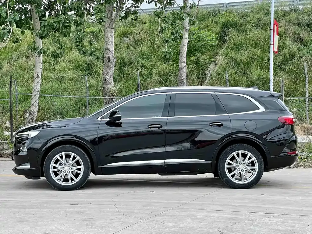 Buick Enclave — фото 9