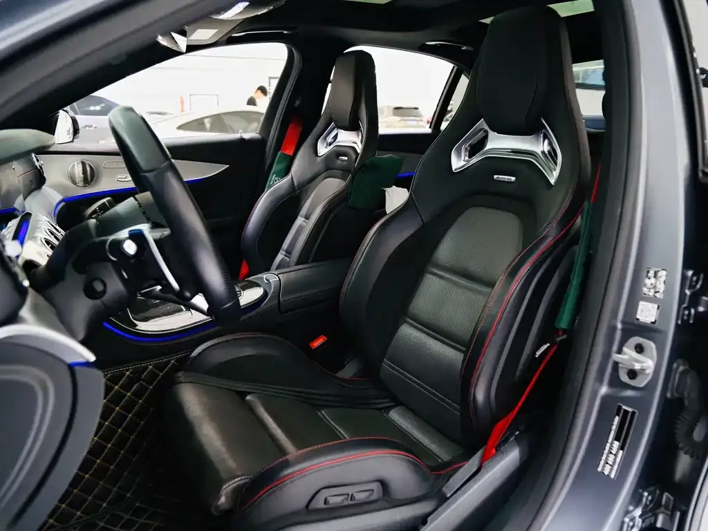 Mercedes-Benz E-Class AMG — фото 7