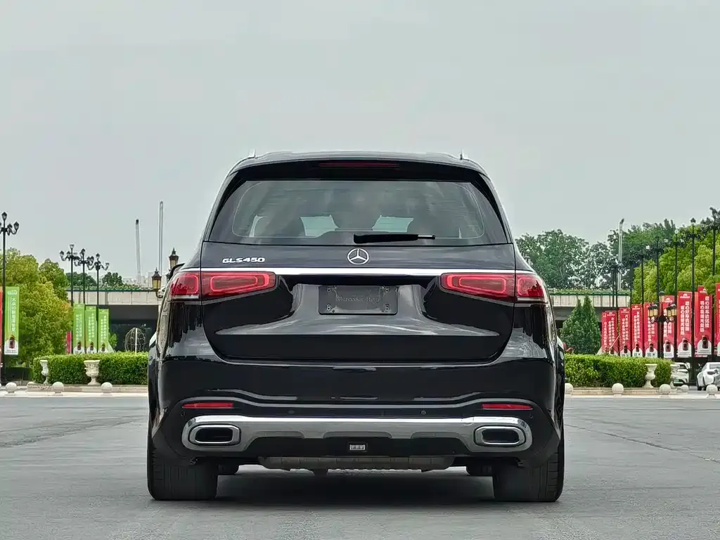 Mercedes-Benz GLS — фото 4