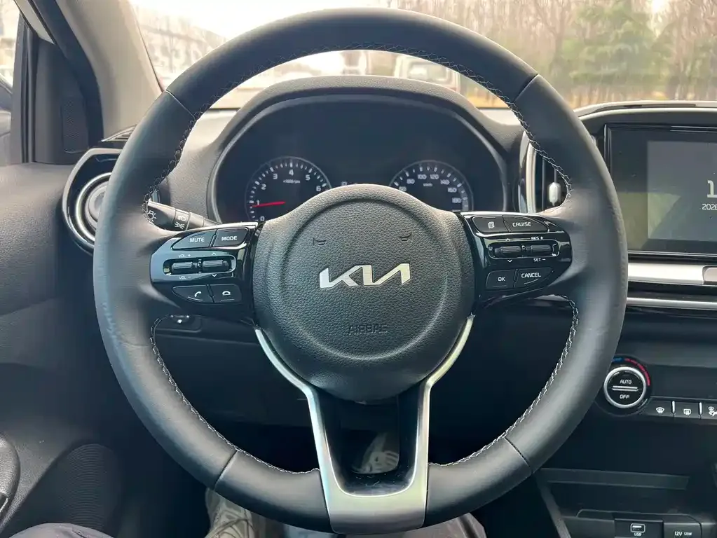Kia KX1 — фото 8