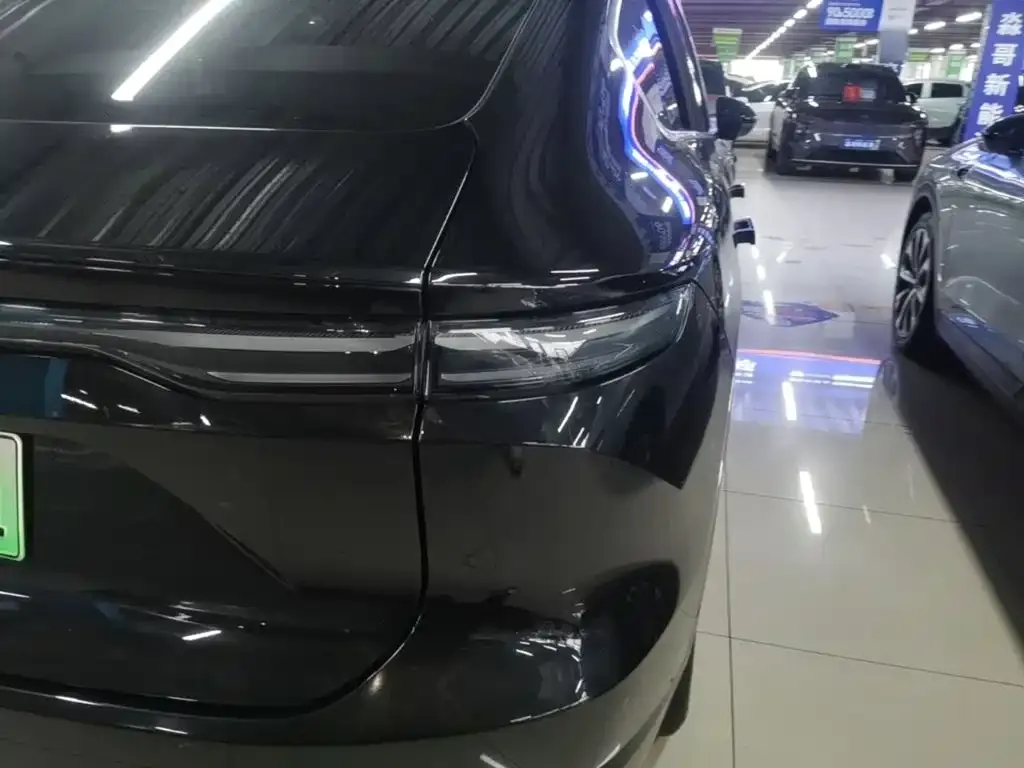 NIO EC7 — фото 4