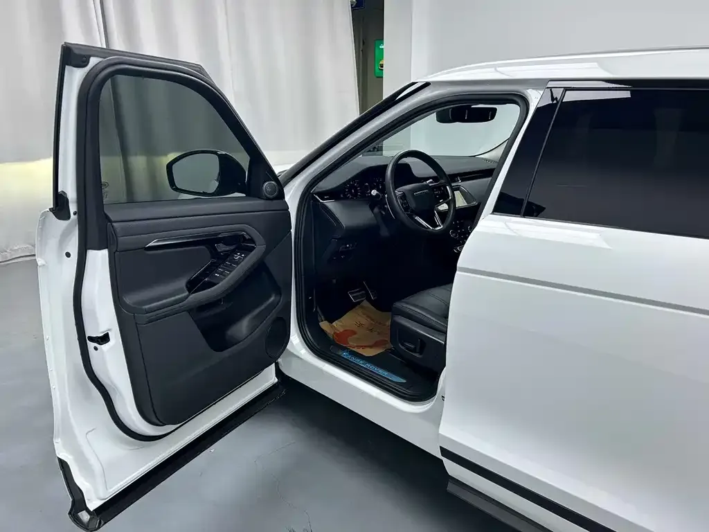Land Rover Evoque — фото 3