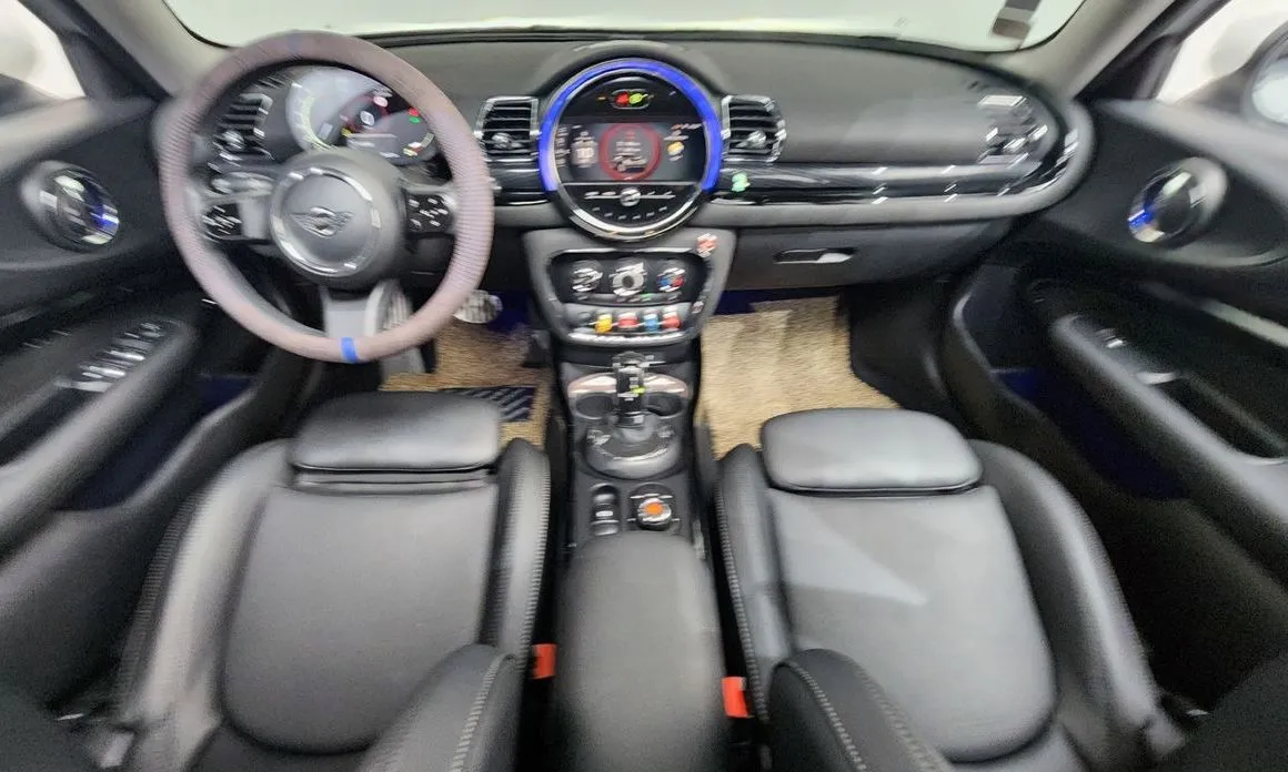 Mini Clubman — фото 7