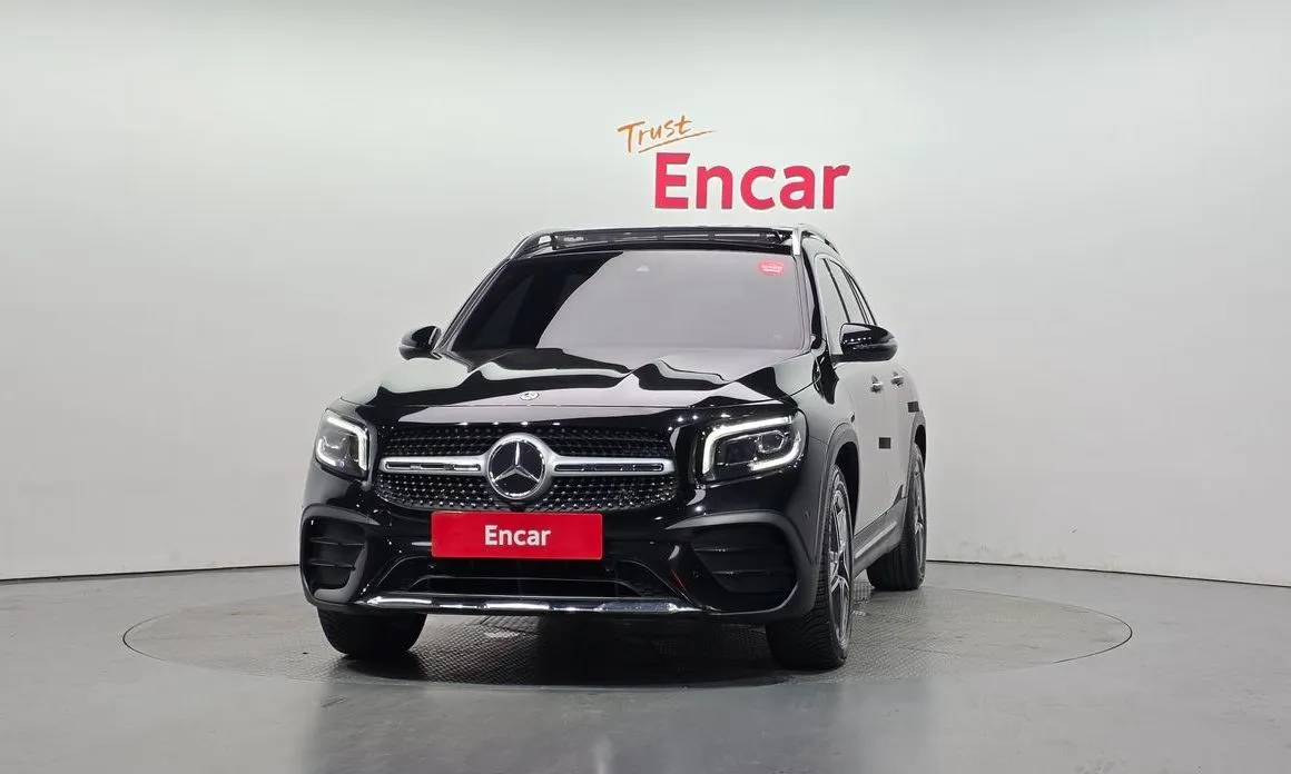 Mercedes-Benz GLB-Class — фото 7
