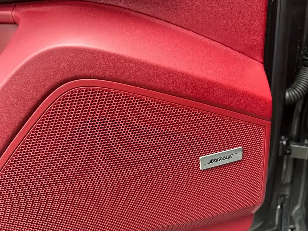 Porsche Cayenne — фото 10