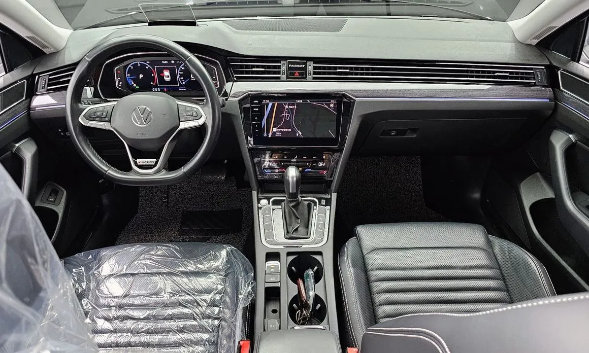 Volkswagen Passat — фото 6