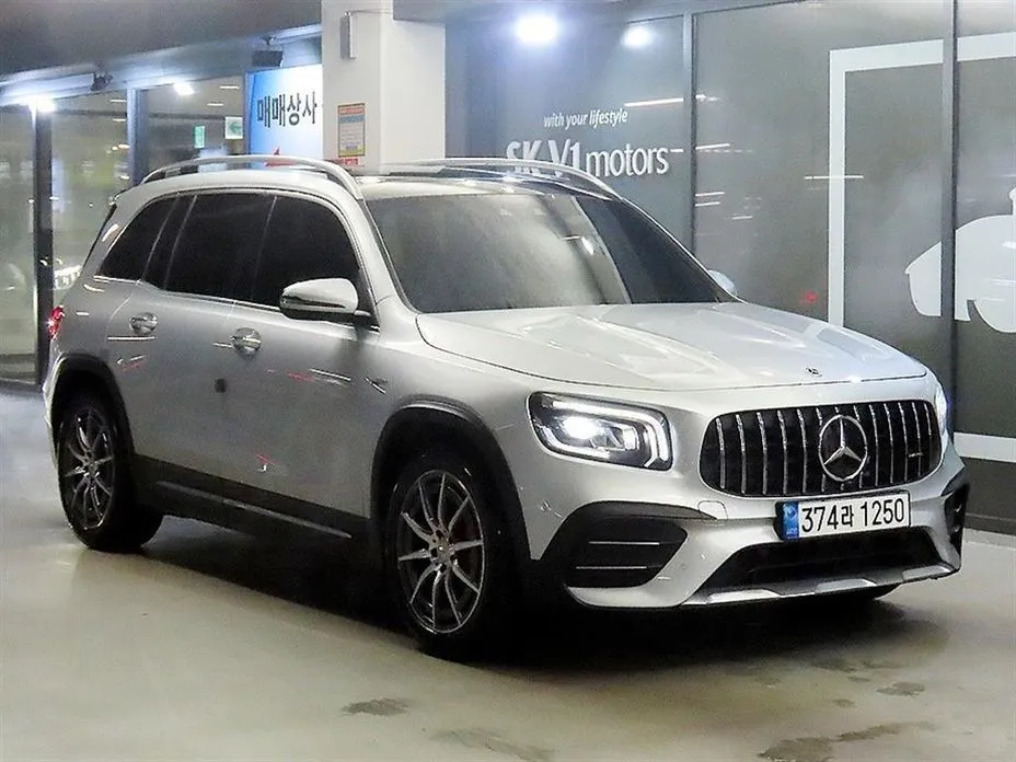 Mercedes-Benz GLB-Class — фото 1