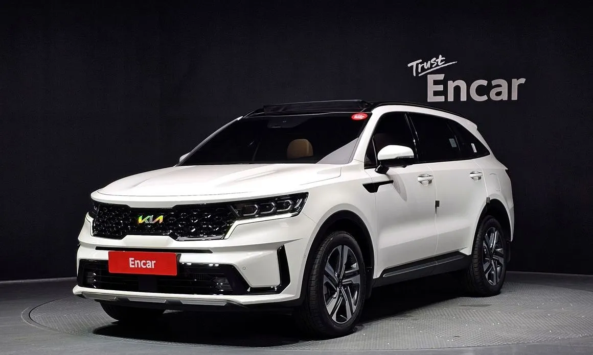 Kia Sorento — фото 1