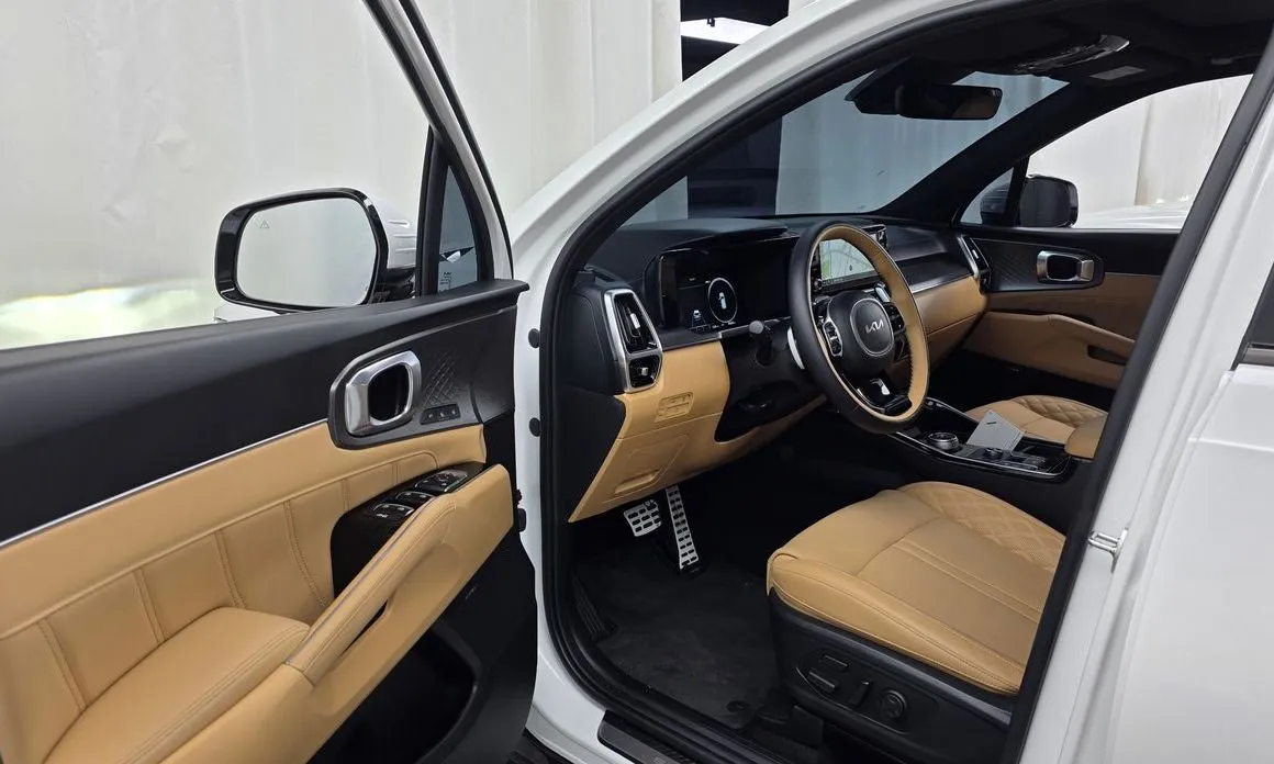 Kia Sorento — фото 9