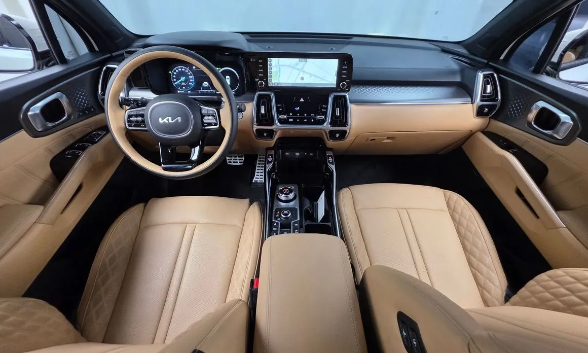 Kia Sorento — фото 7