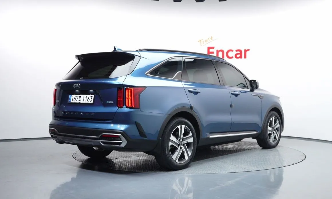 Kia Sorento — фото 2