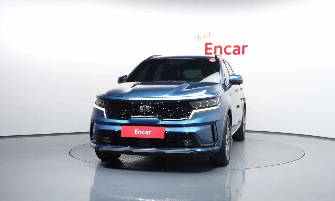 Kia Sorento — фото 5