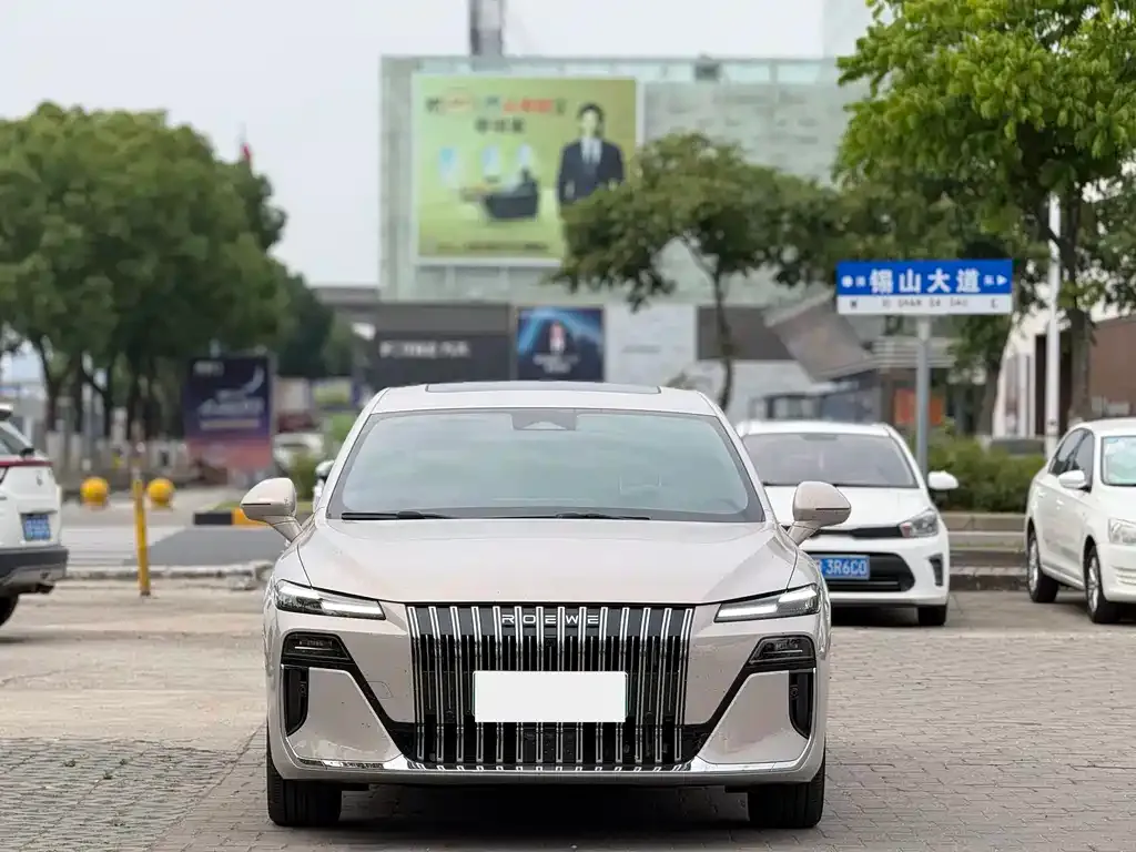 Roewe M7 DMH — фото 5
