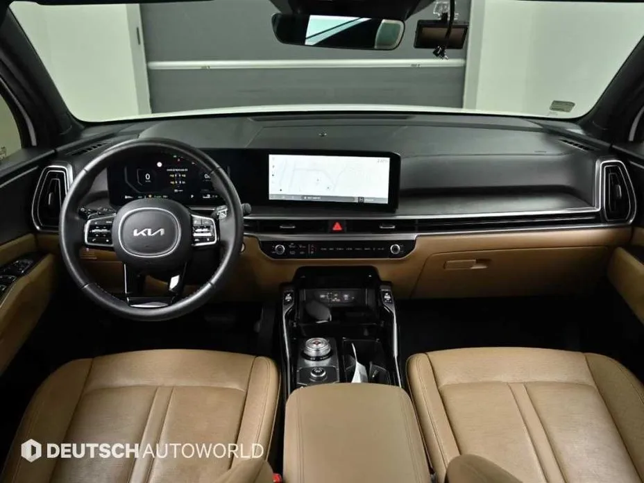 Kia Sorento — фото 9