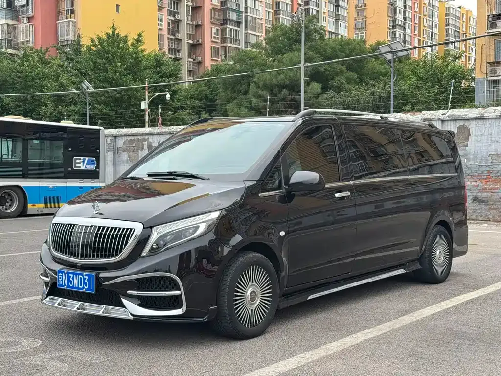 Mercedes-Benz Vito — фото 1