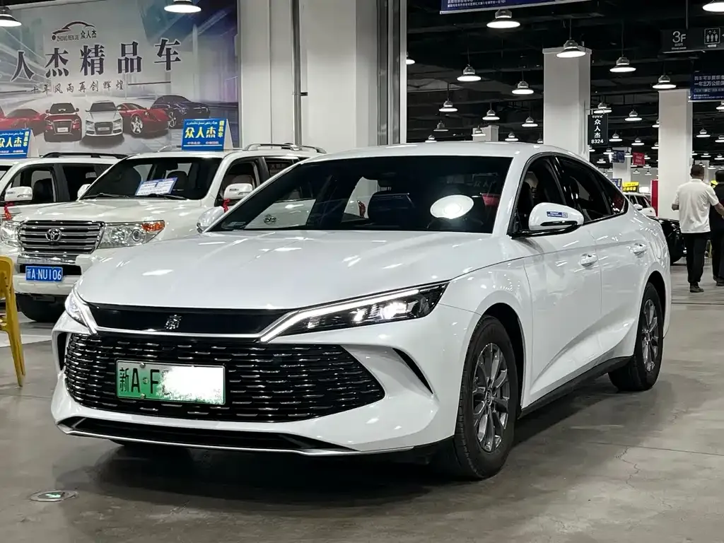 BYD Qin L — фото 4