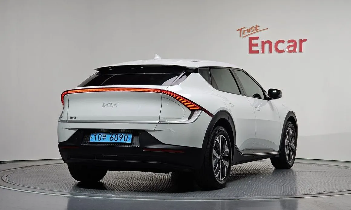 Kia EV6 — фото 3