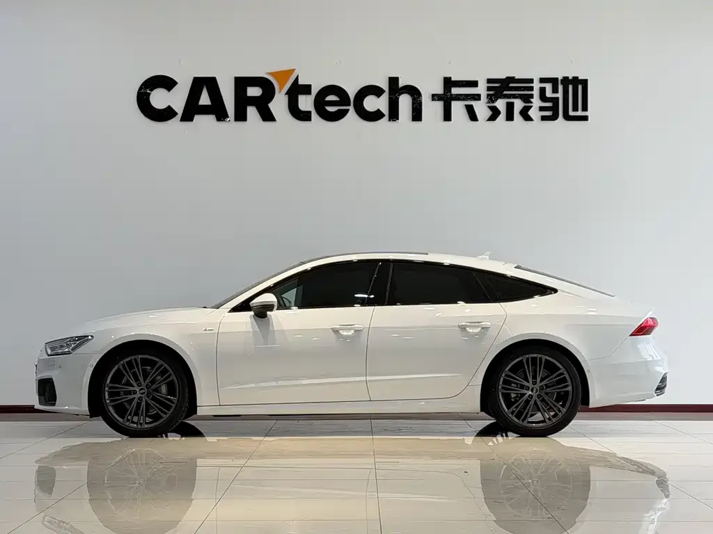 Audi A7 — фото 5