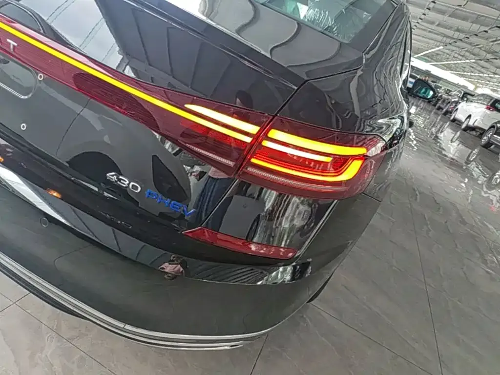 Volkswagen 帕萨特插电混动 — фото 3