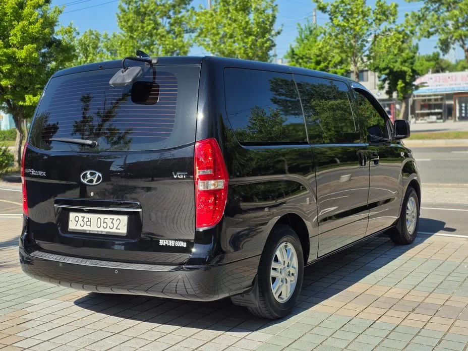 Hyundai Starex — фото 8