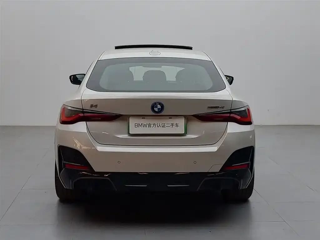 BMW i4 — фото 2
