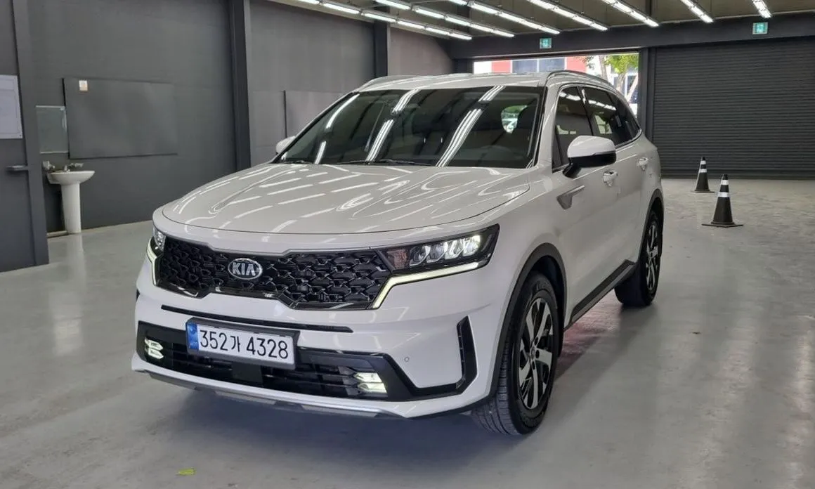 Kia Sorento — фото 1