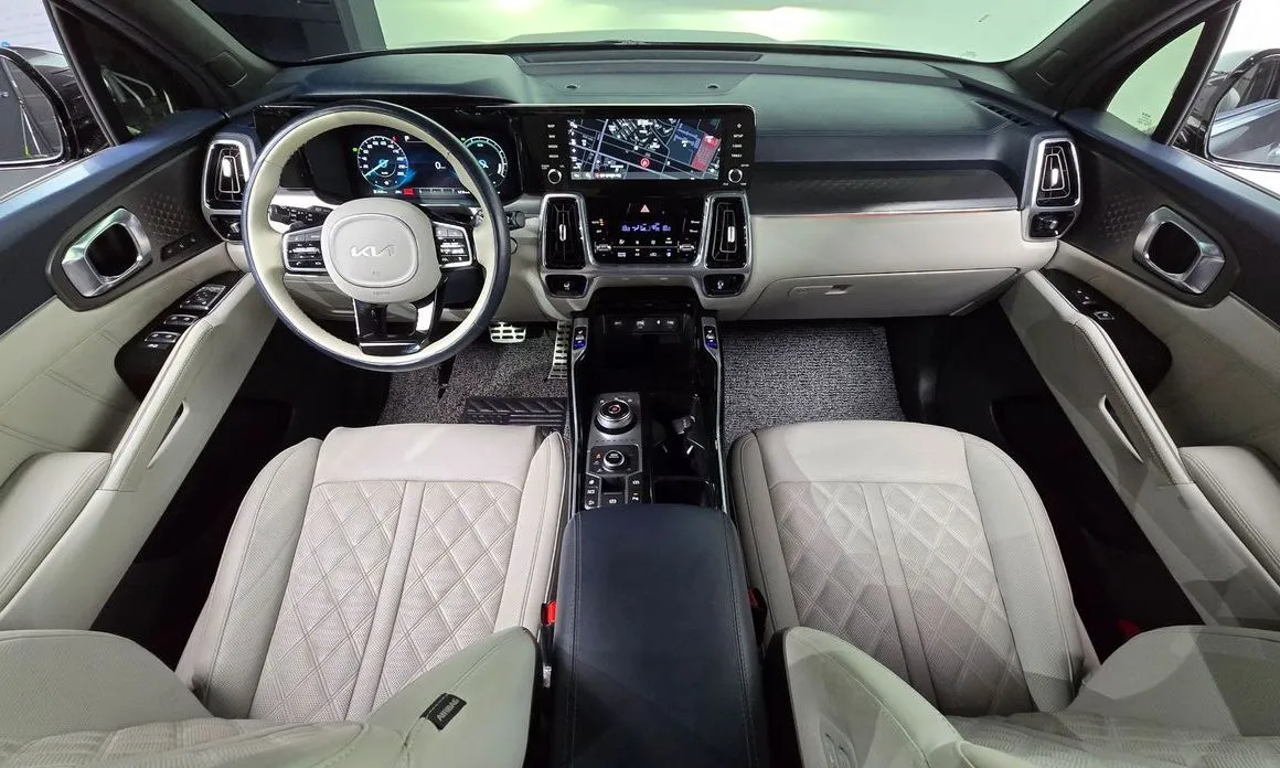 Kia Sorento — фото 8
