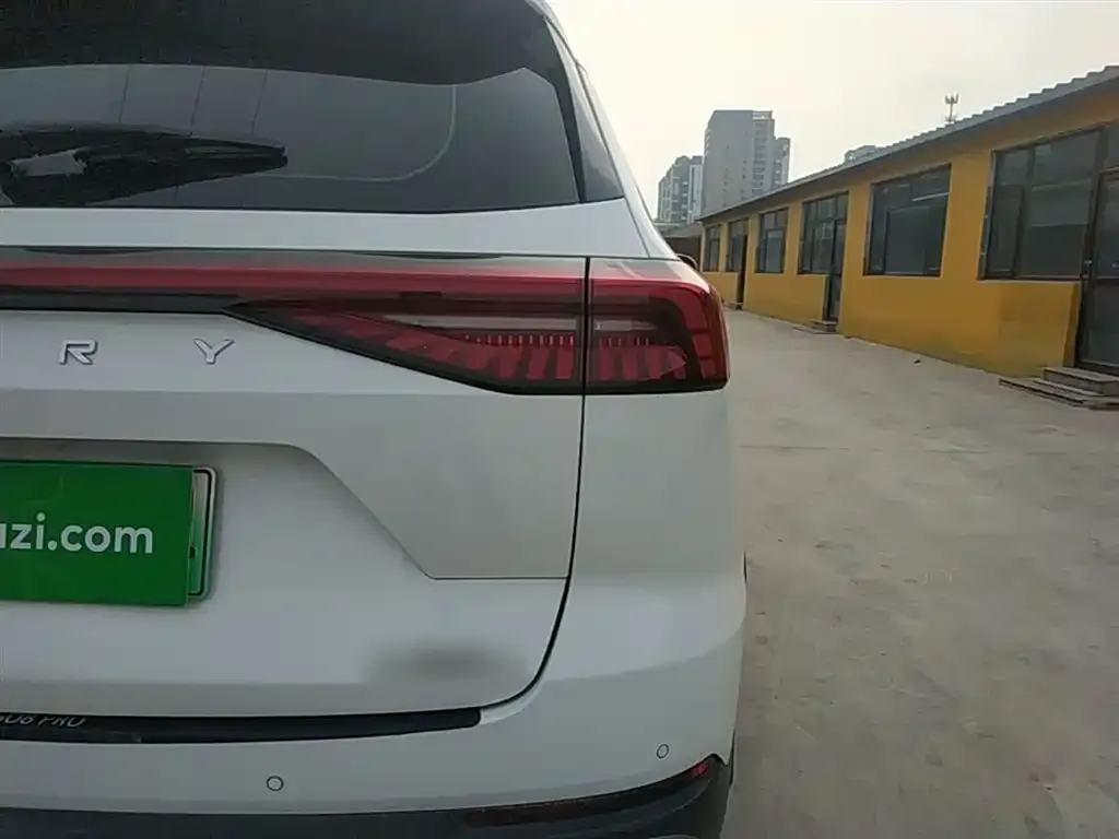 Chery Tiggo 8 PRO NEV — фото 4
