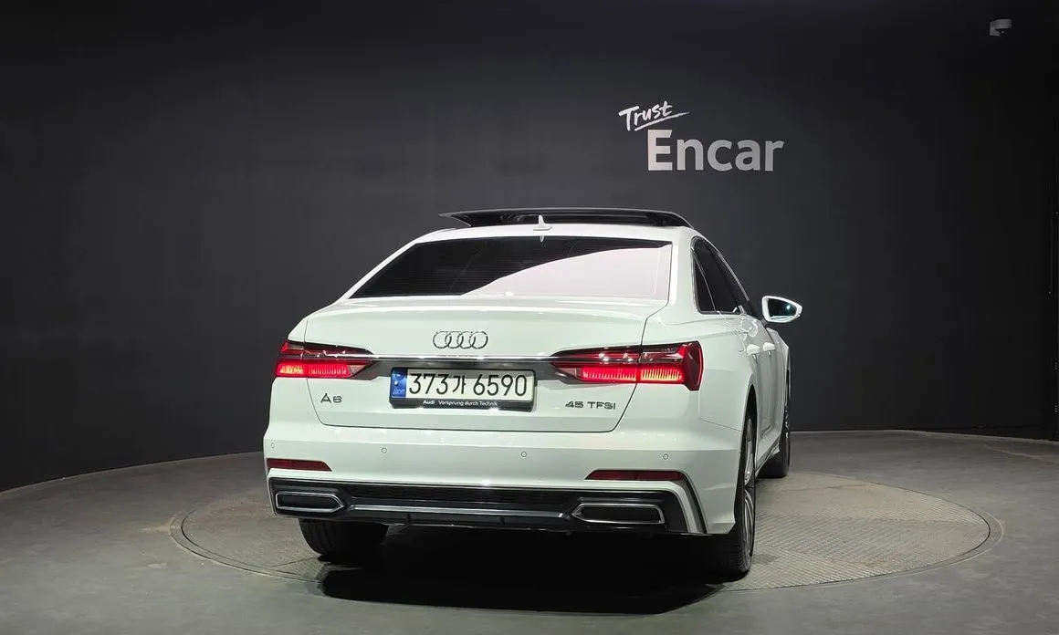 Audi A6 — фото 2