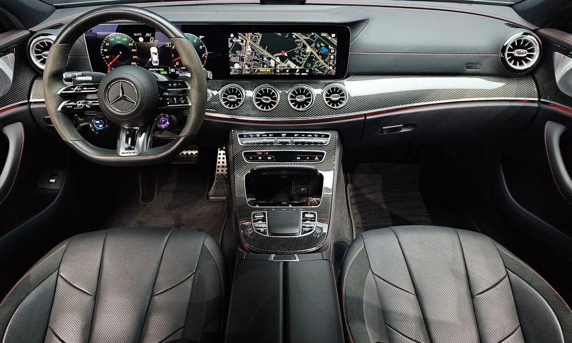 Mercedes-Benz CLS-Class — фото 10