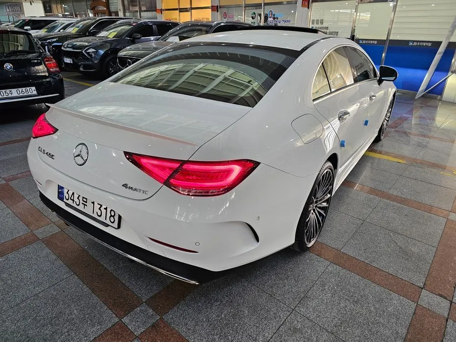 Mercedes-Benz CLS-Class — фото 9
