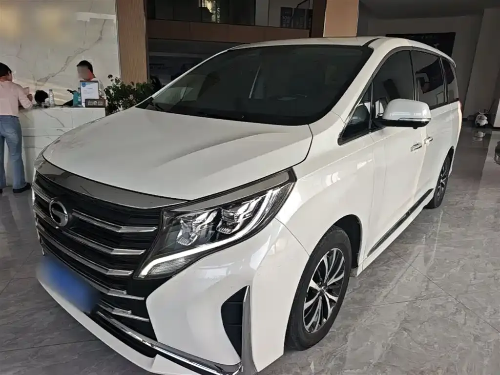 GAC Motor Trumpchi M8 — фото 1