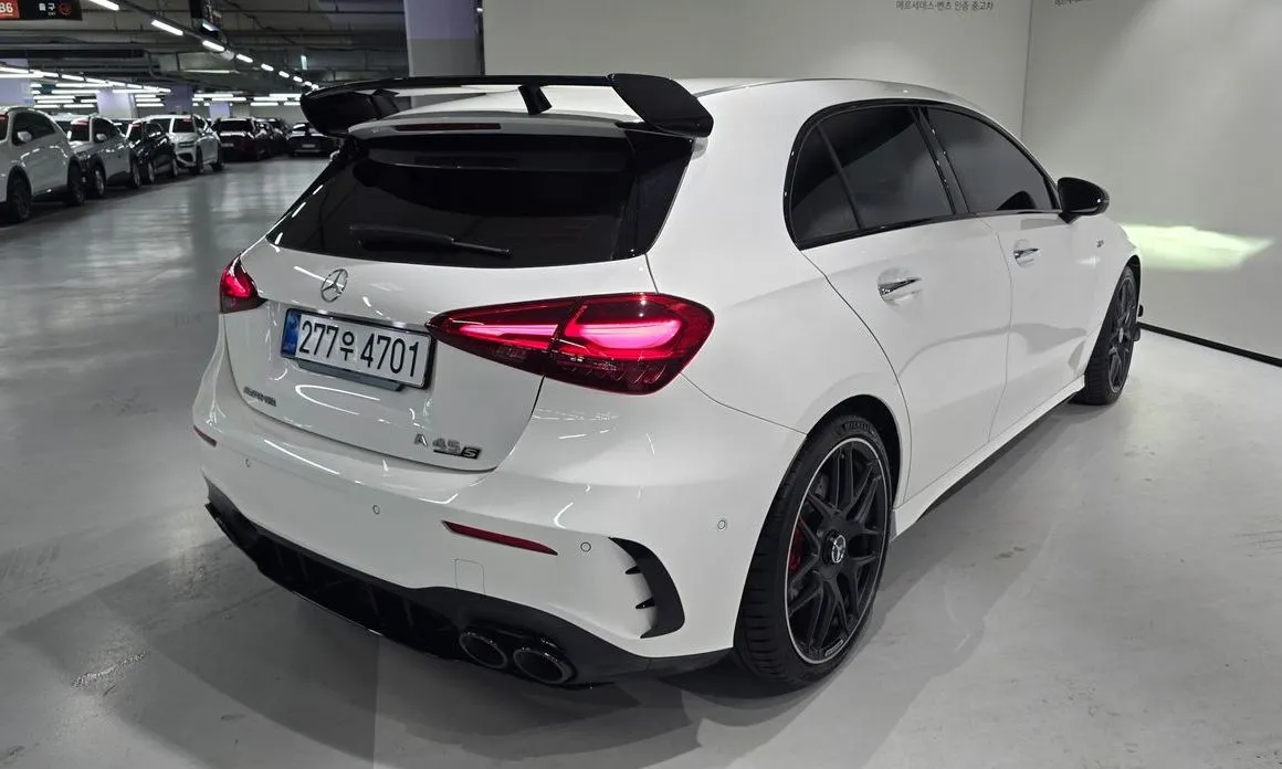 Mercedes-Benz A-Class — фото 9