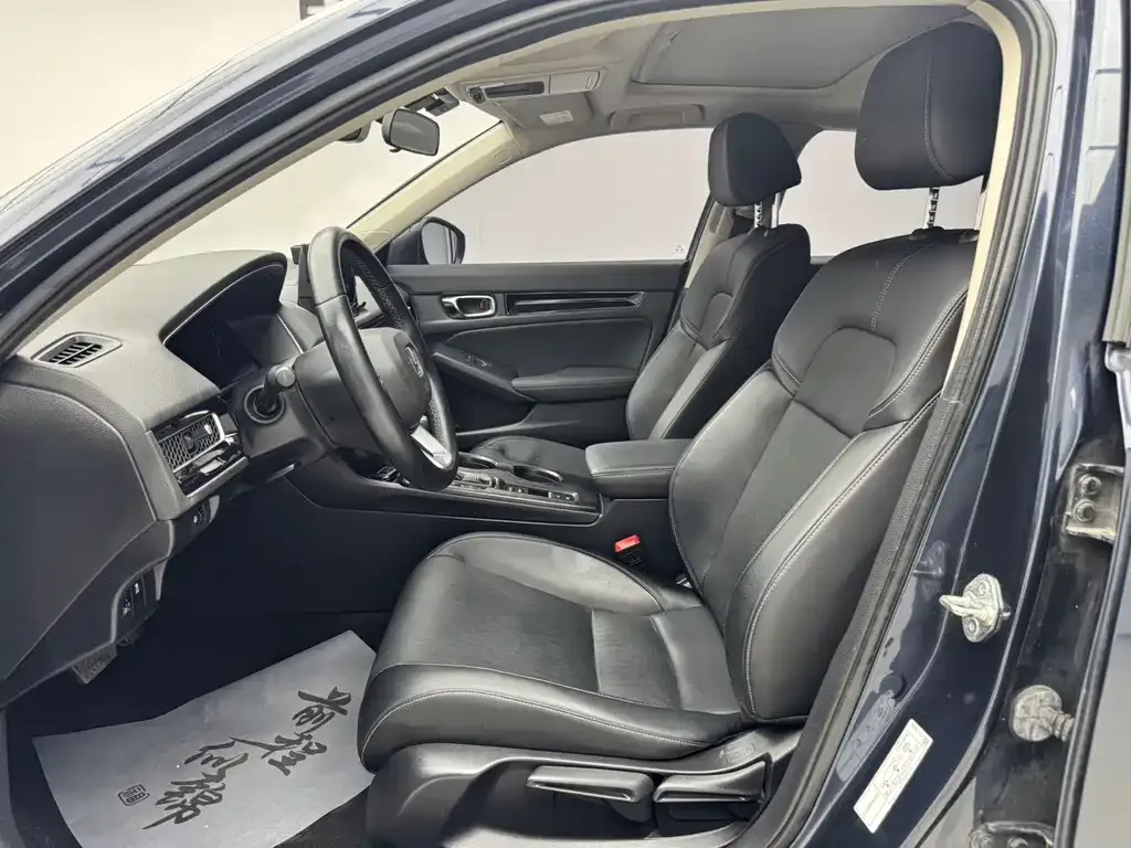 Honda Civic — фото 8
