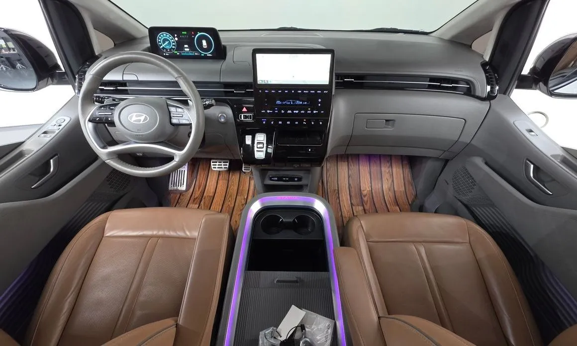 Hyundai Staria — фото 4