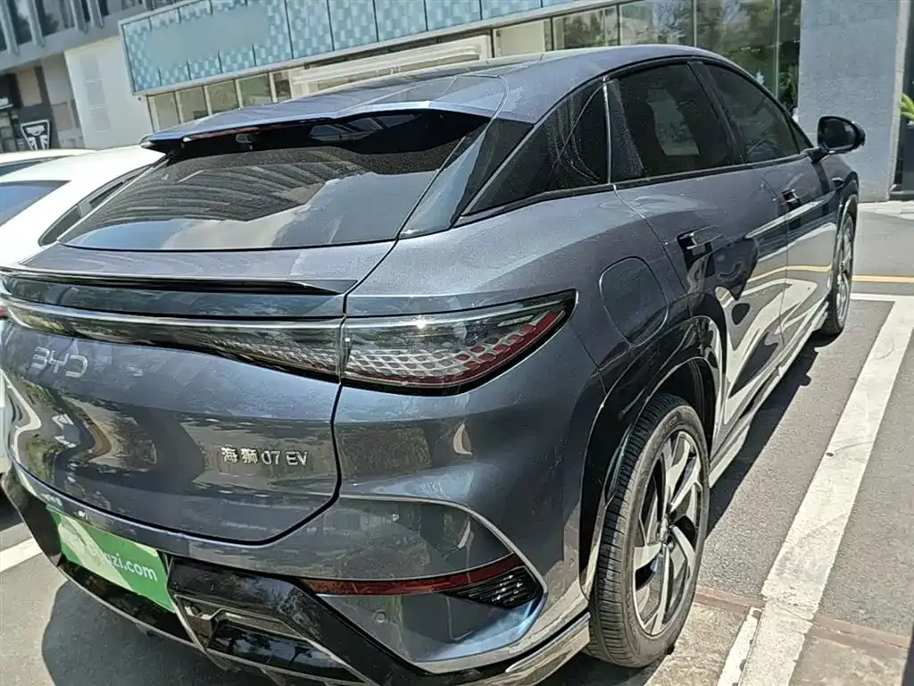 BYD Seal 07 EV — фото 4