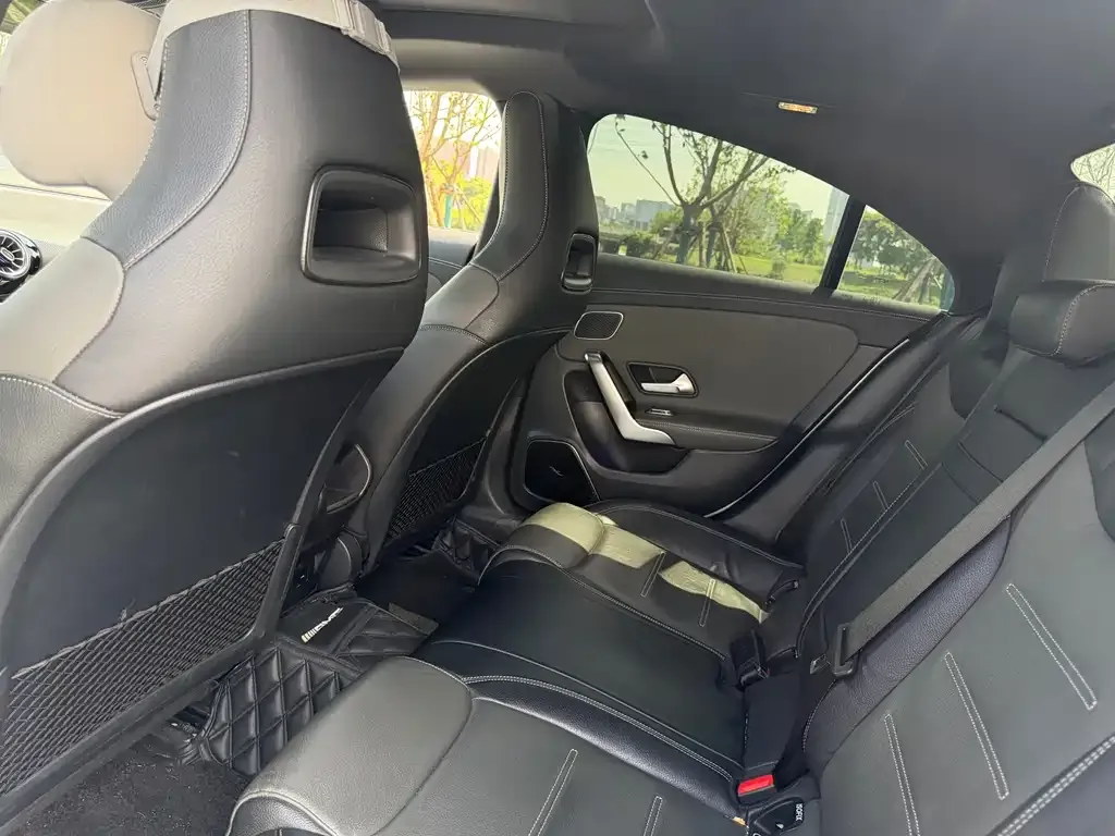 Mercedes-Benz CLA AMG — фото 6