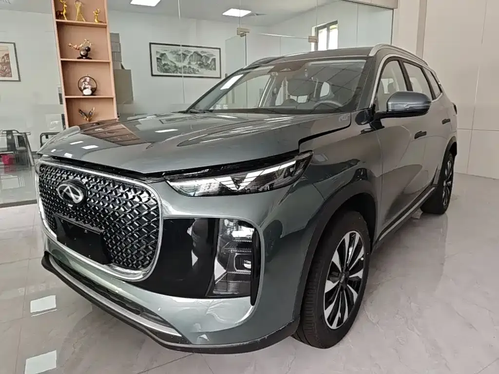 Chery Tiggo 8 PLUS — фото 2