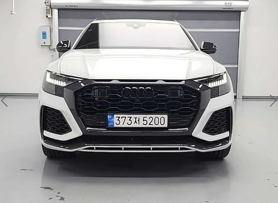 Audi RSQ8 — фото 2
