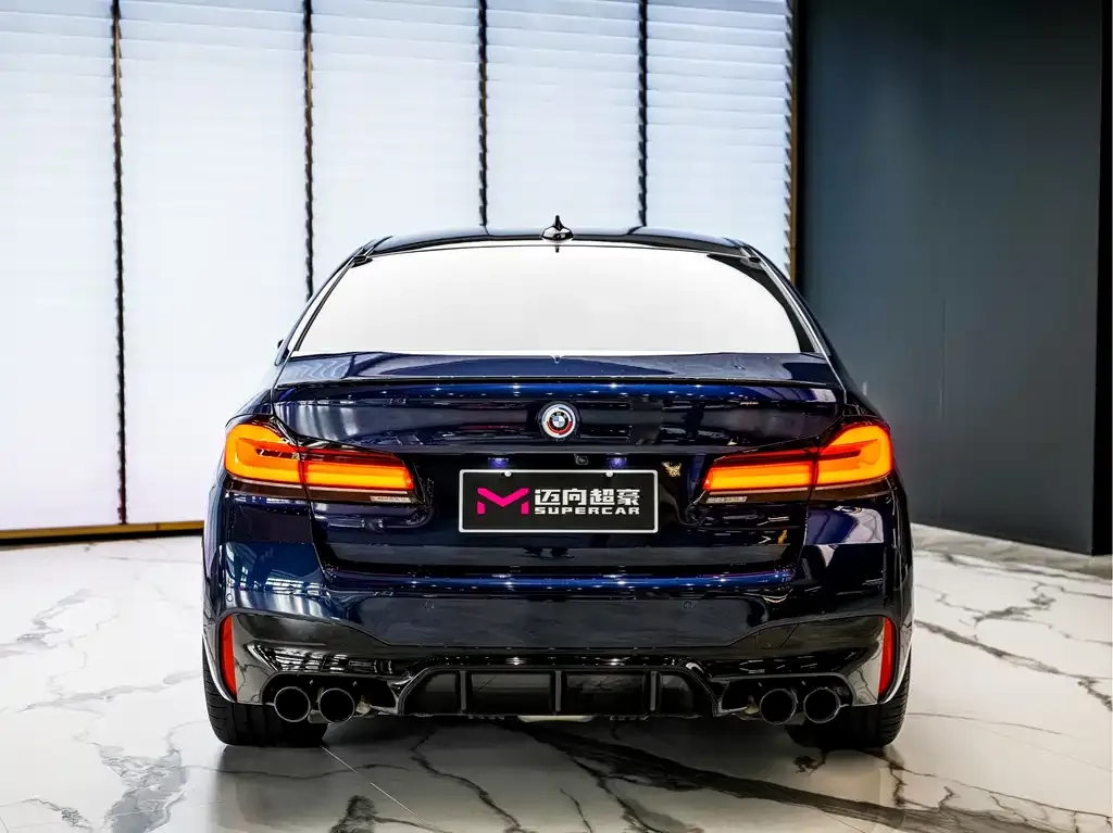 BMW M5 — фото 3