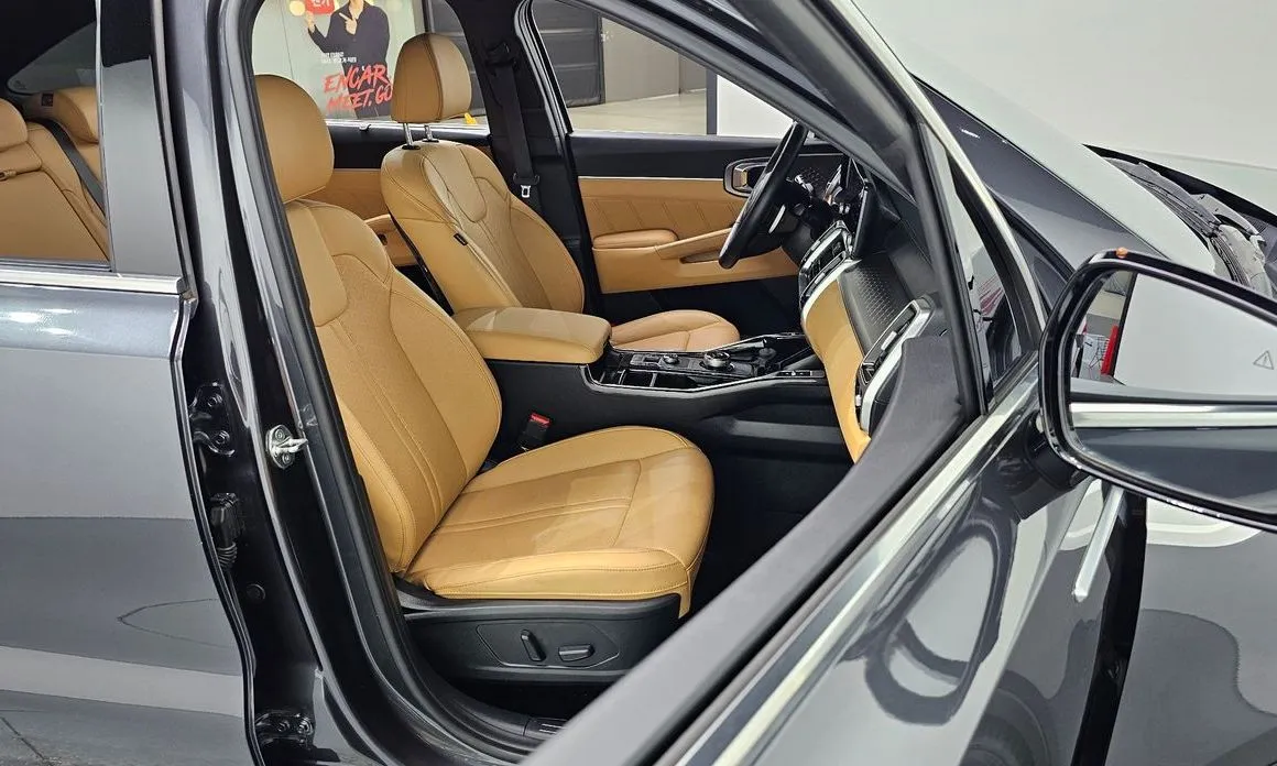 Kia Sorento — фото 5