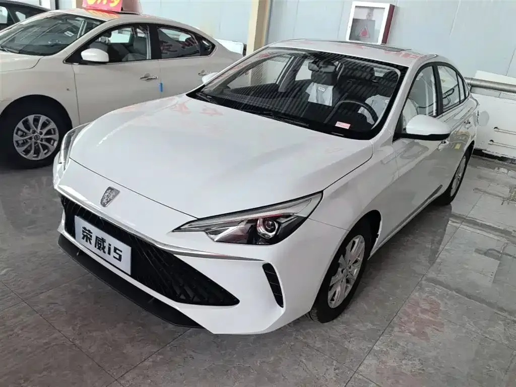 Roewe i5 — фото 4
